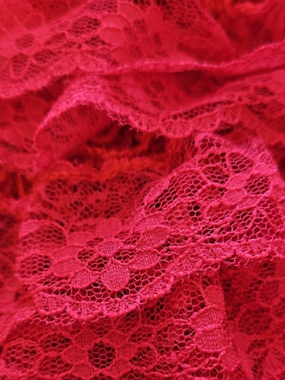 Lace Ruffle Scarf - Hot Red - Picture 6 of 7